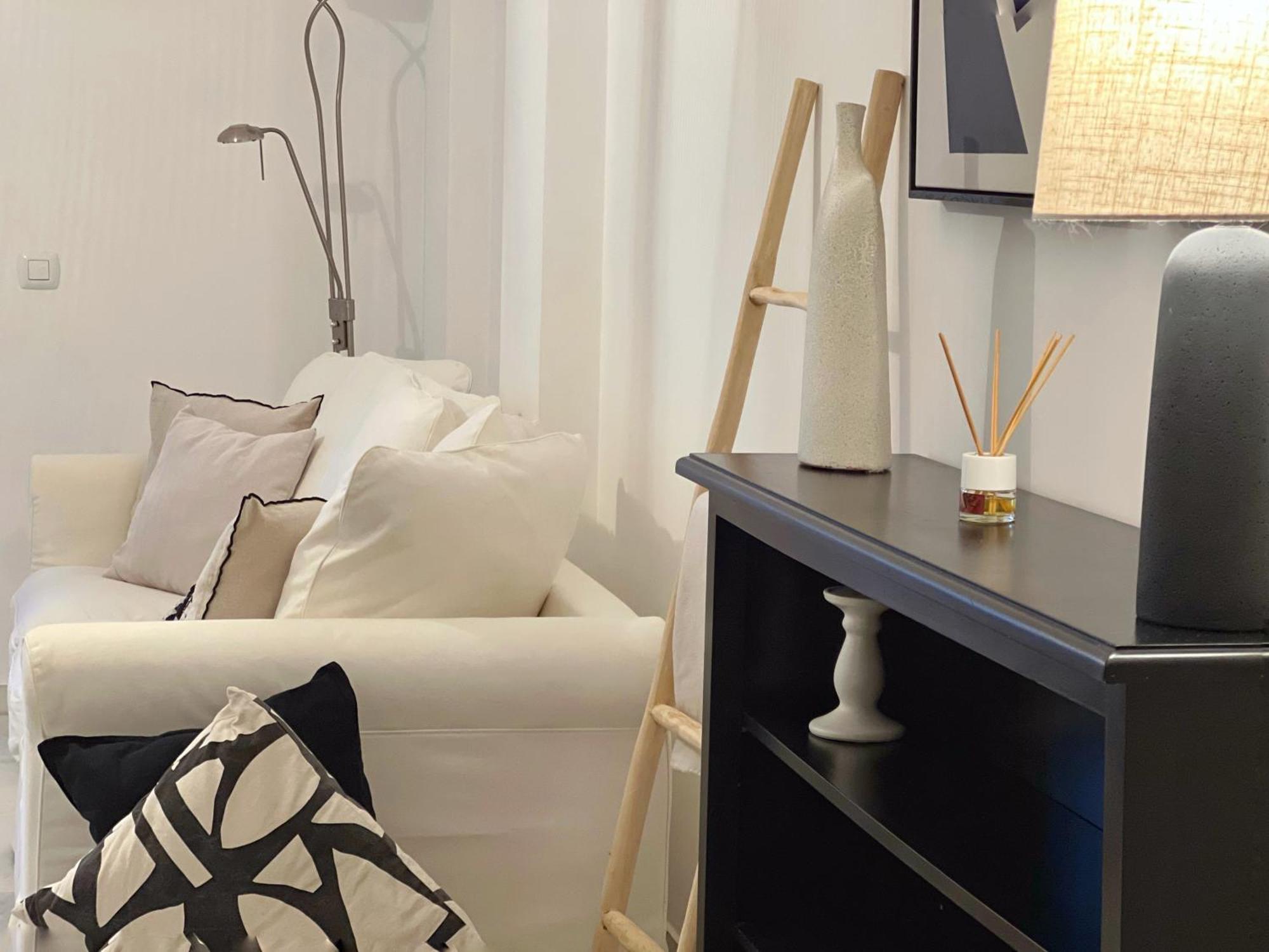 Moderno En Apartment *