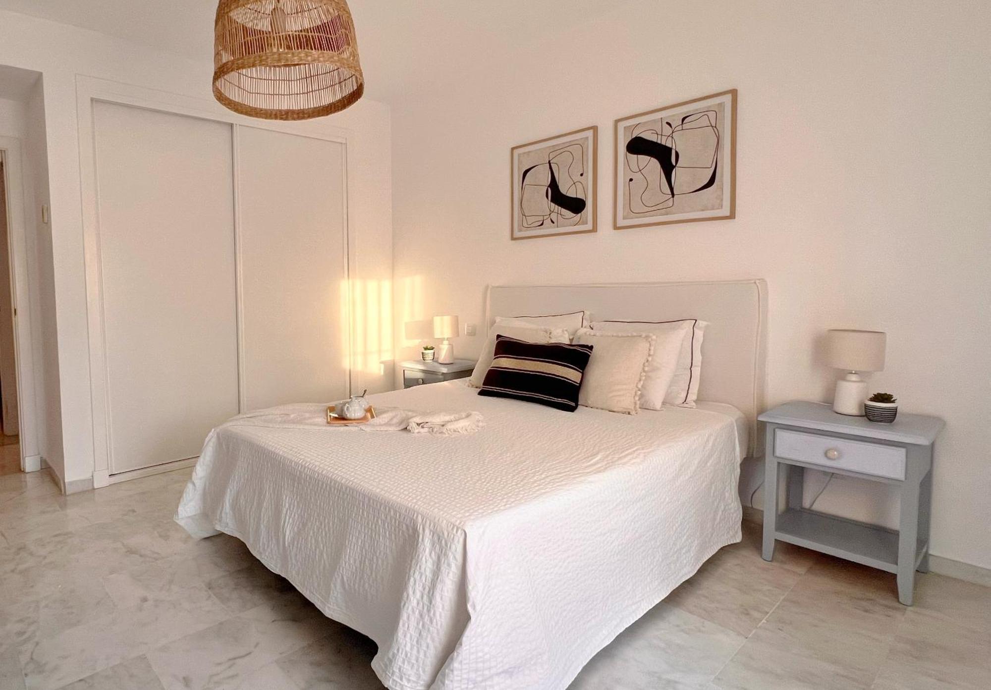 Moderno En Apartment *
